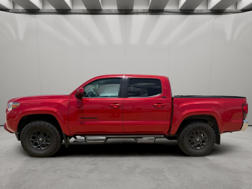 Used 2021 Toyota Tacoma SR5 RWD image 2