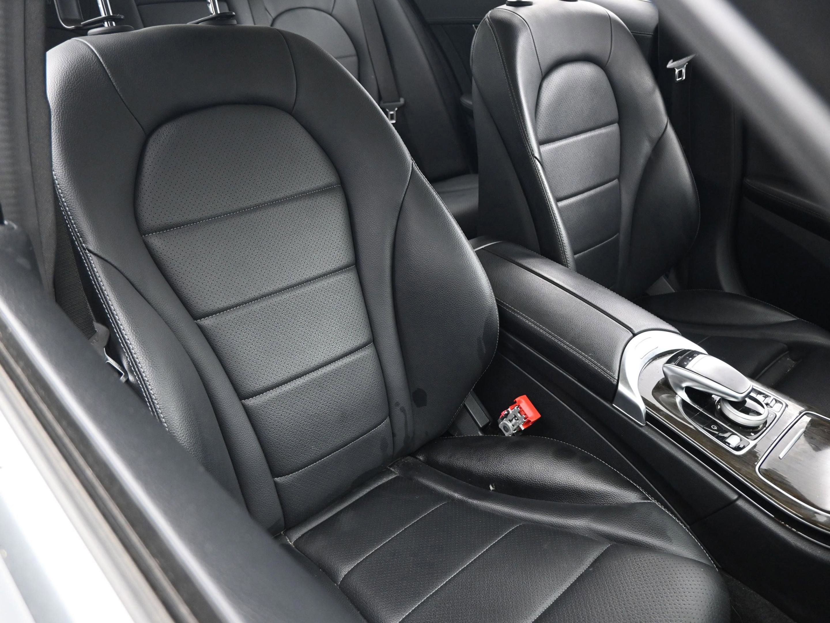 Used 2017 Mercedes-Benz C 300 4MATIC Sedan w/ Premium 3 Package image 44