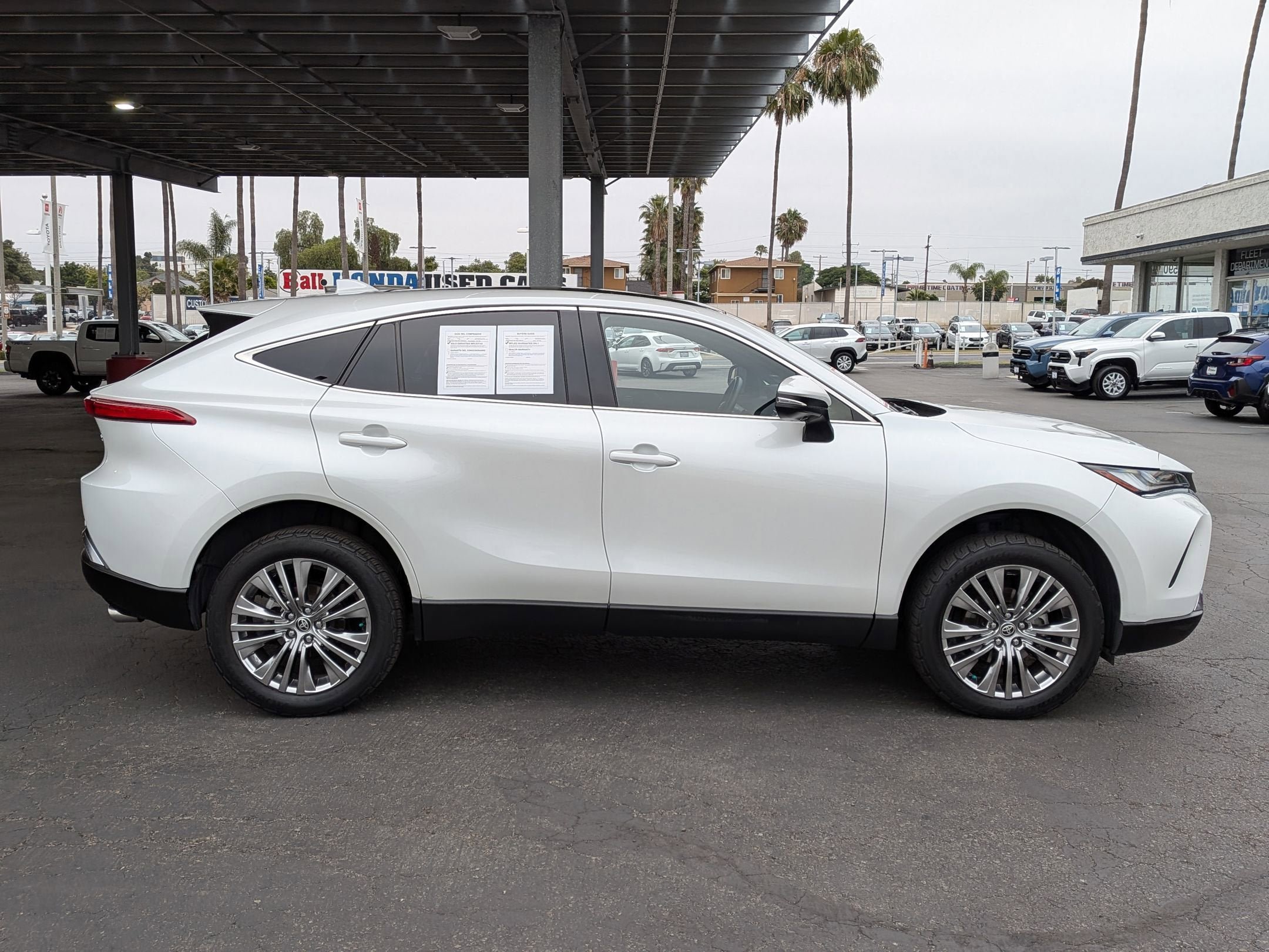 Certified 2023 Toyota Venza Limited AWD/4WD image 5