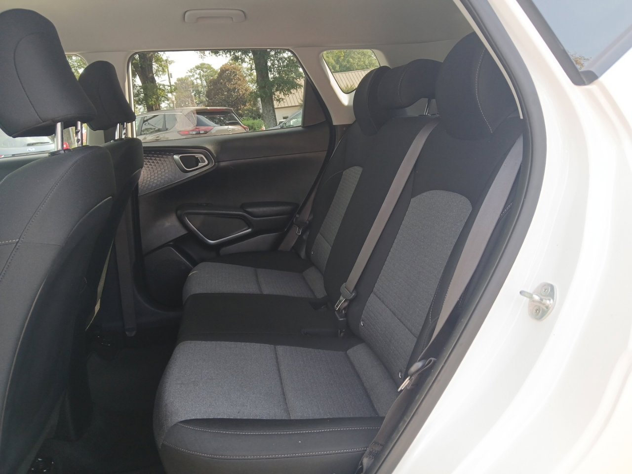 Used 2021 Kia Soul S image 11