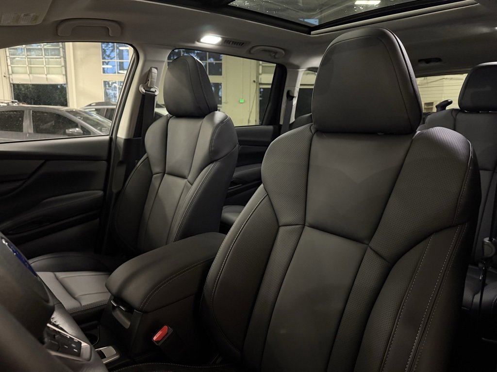 New 2025 Subaru Ascent Limited w/ Popular Package #1 image 23