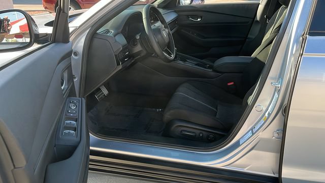 Used 2026 Honda Accord Sport image 18