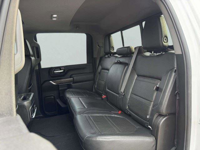 Used 2022 GMC Sierra 3500 Denali AWD/4WD image 38