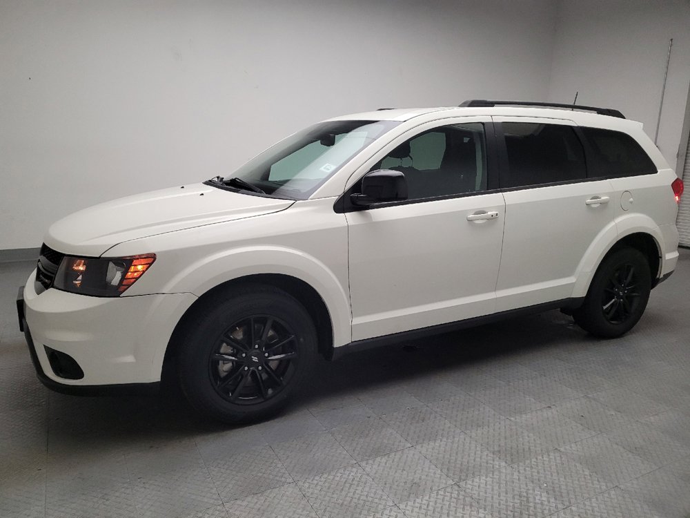 Used 2019 Dodge Journey SE image 2