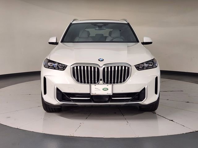 Used 2025 BMW X5 xDrive40i w/ Premium Package image 9