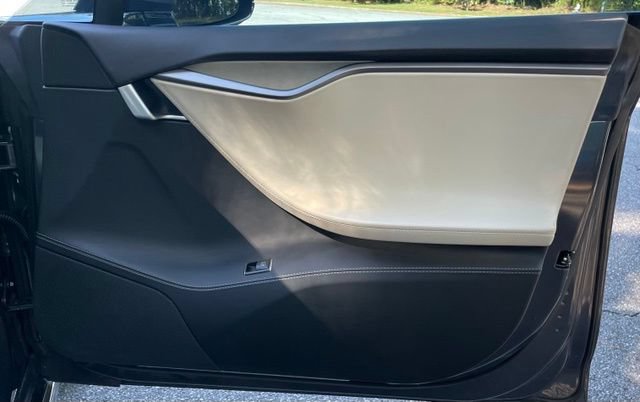 Used 2020 Tesla Model S Performance AWD/4WD image 19