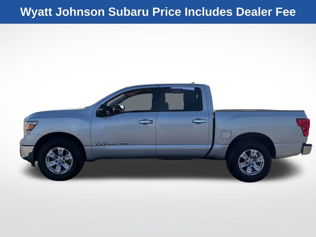 Used 2018 Nissan Titan SV AWD/4WD image 3