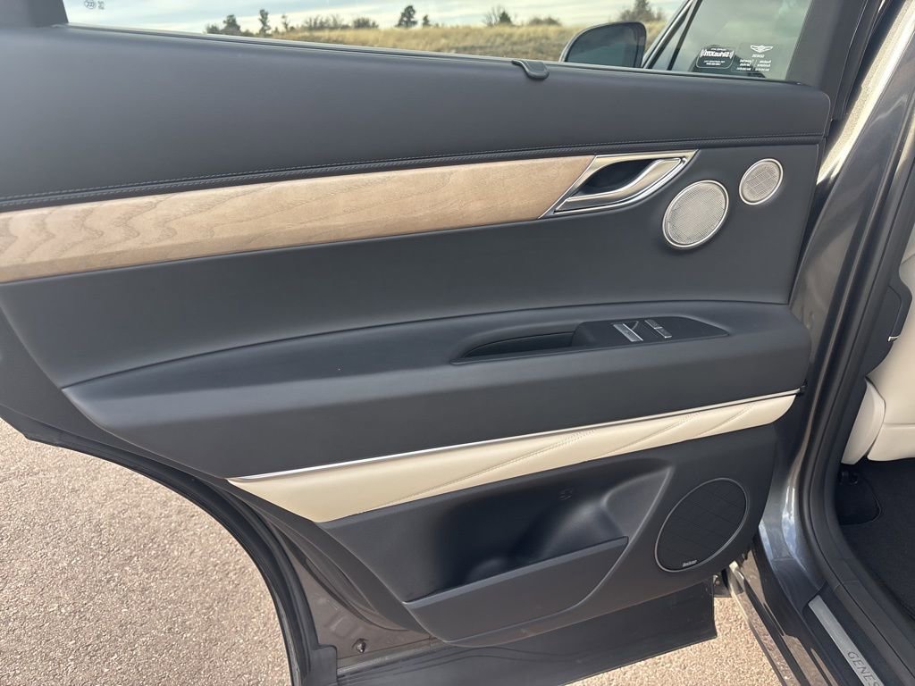 Used 2023 Genesis GV80 3.5T w/ Advanced Package image 12