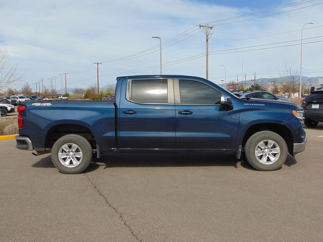 Used 2023 Chevrolet Silverado 1500 LT image 3