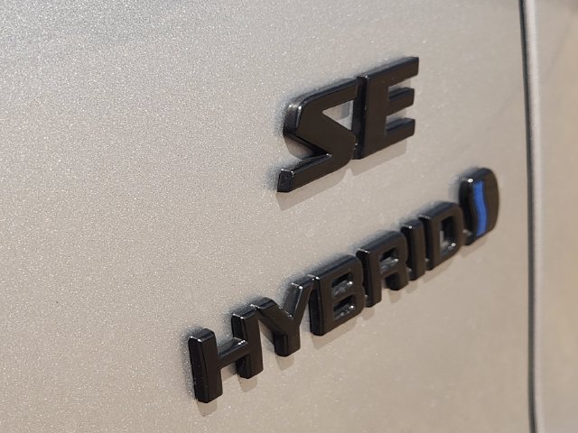 Used 2024 Toyota Corolla Cross AWD Hybrid image 7
