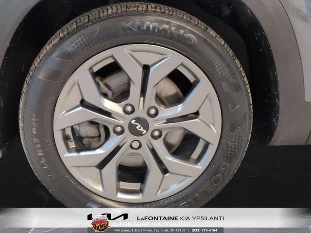 Used 2024 Kia Seltos S AWD/4WD image 33
