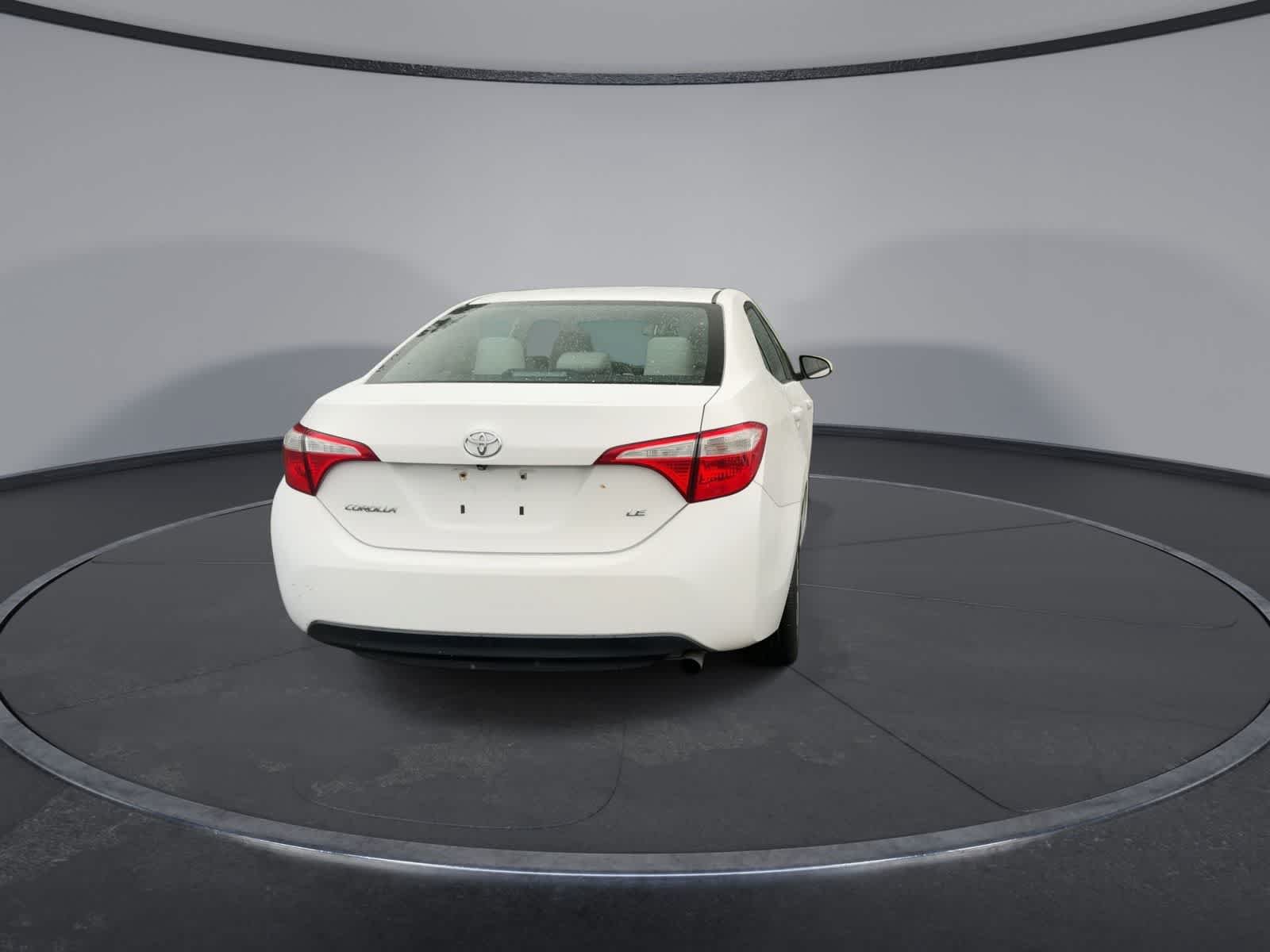 Used 2015 Toyota Corolla LE FWD image 7