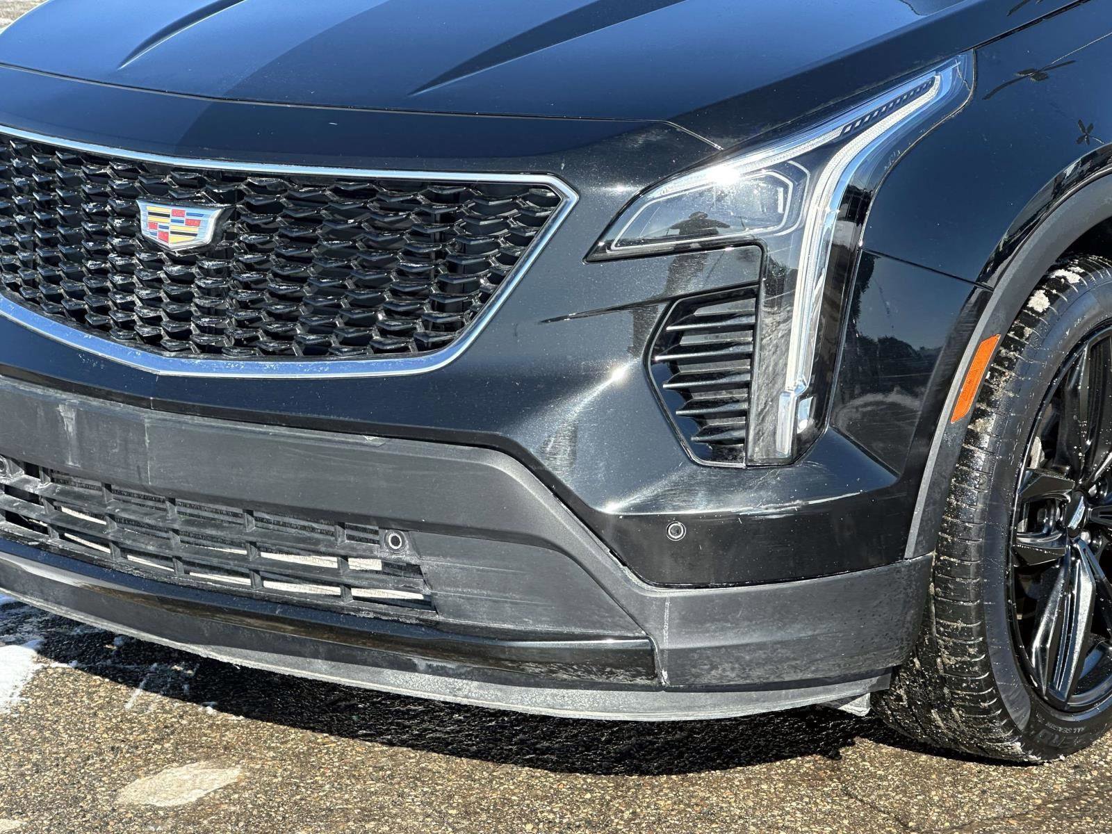 Used 2019 Cadillac XT4 Sport w/ Cold Weather Package image 7