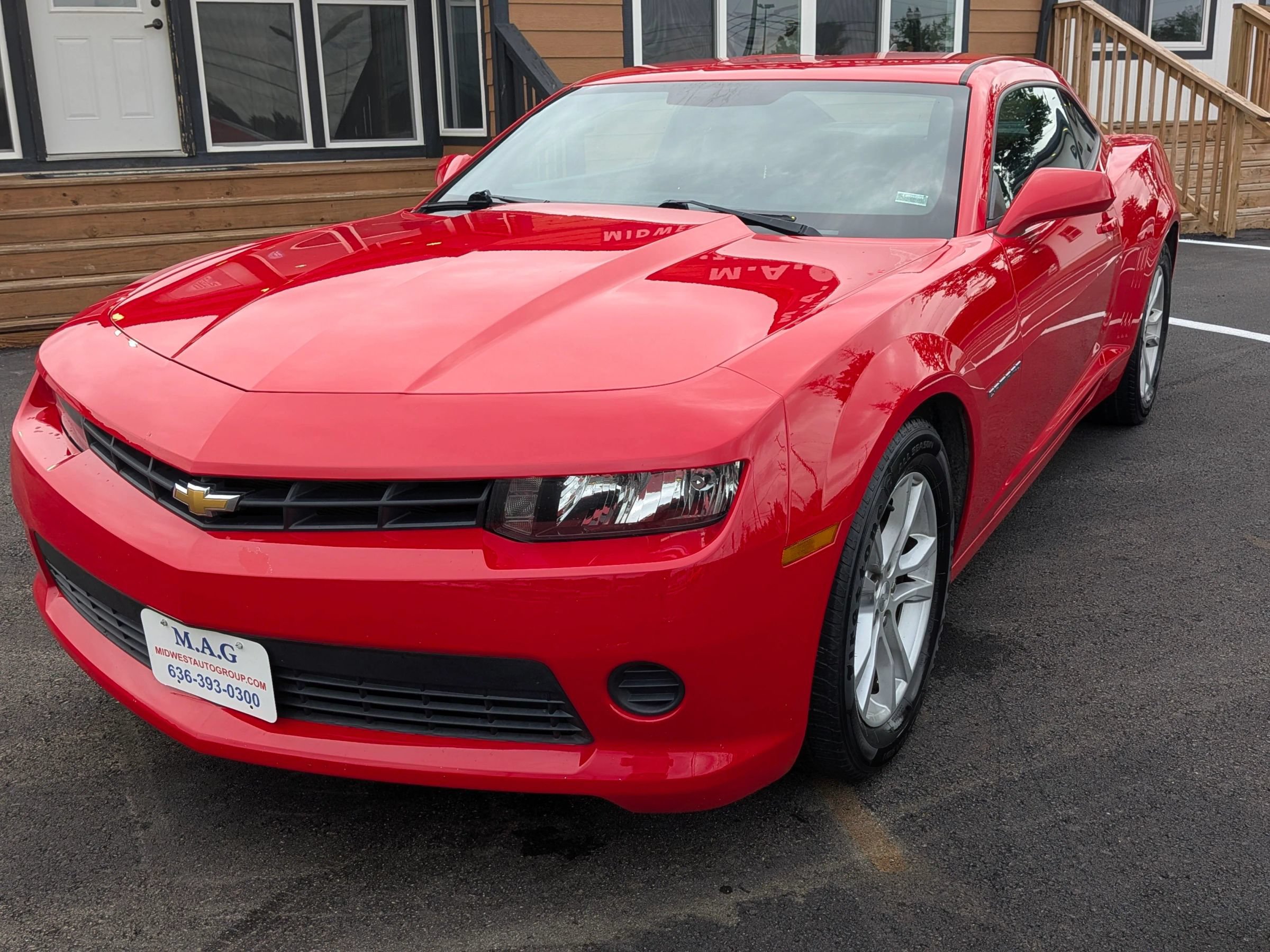 Used 2015 Chevrolet Camaro LS RWD image 2