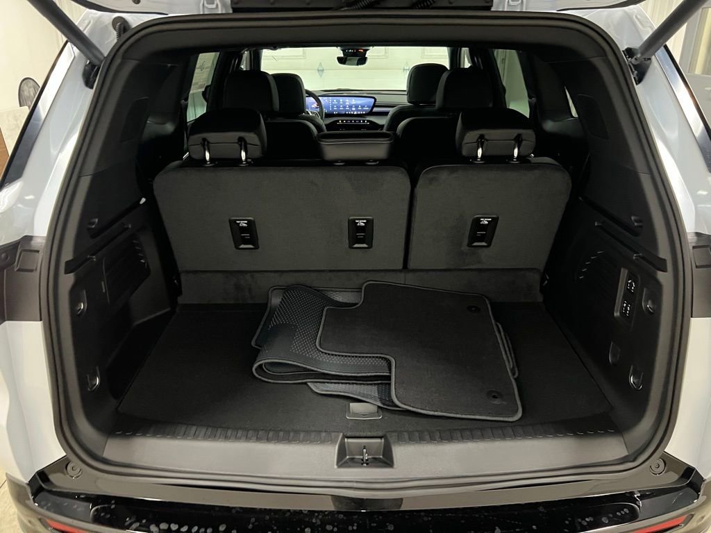 New 2026 Buick Enclave Sport Touring w/ Power Package image 43