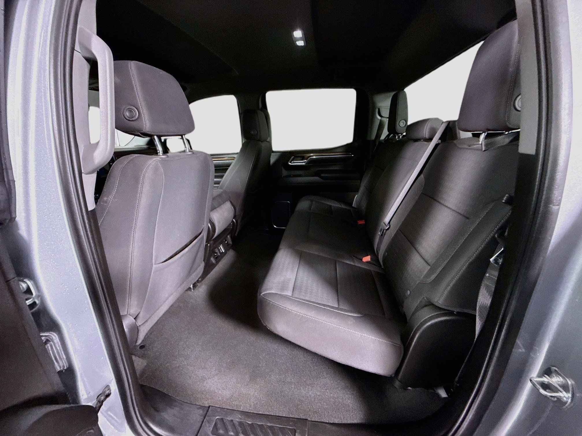 Used 2024 Chevrolet Silverado 1500 LT RWD image 24