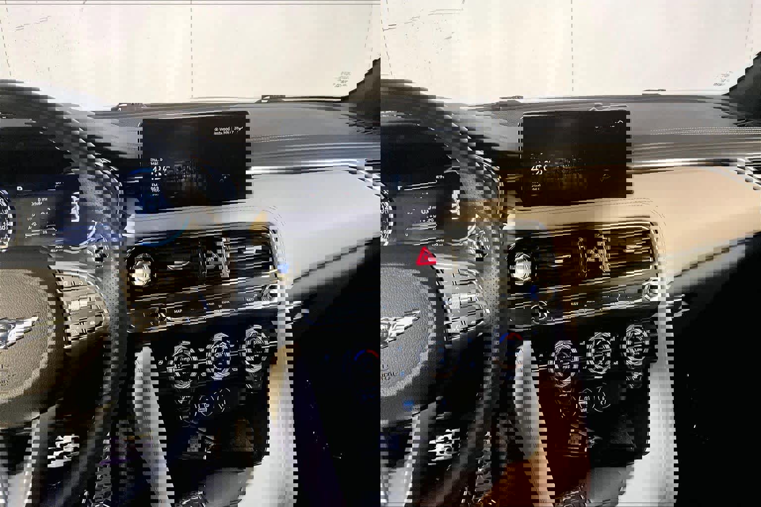 Used 2023 Genesis G70 3.3T w/ Sport Prestige Package image 7