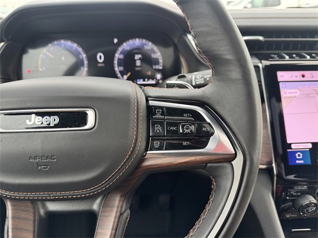 Used 2025 Jeep Grand Cherokee L Summit image 24
