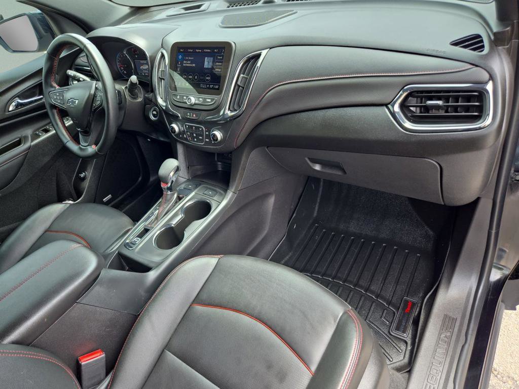 Used 2024 Chevrolet Equinox RS w/ RS Leather Package image 29