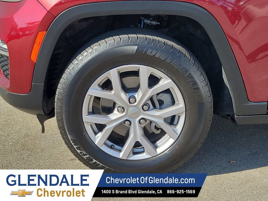 Used 2022 Jeep Grand Cherokee Limited RWD image 18
