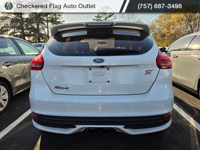 Used 2015 Ford Focus ST w/ Equipment Group 402A image 5
