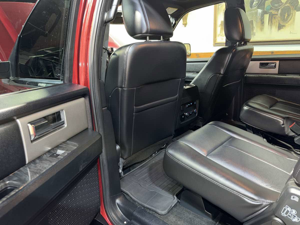 Used 2017 Ford Expedition EL Limited w/ Equipment Group 301A image 23