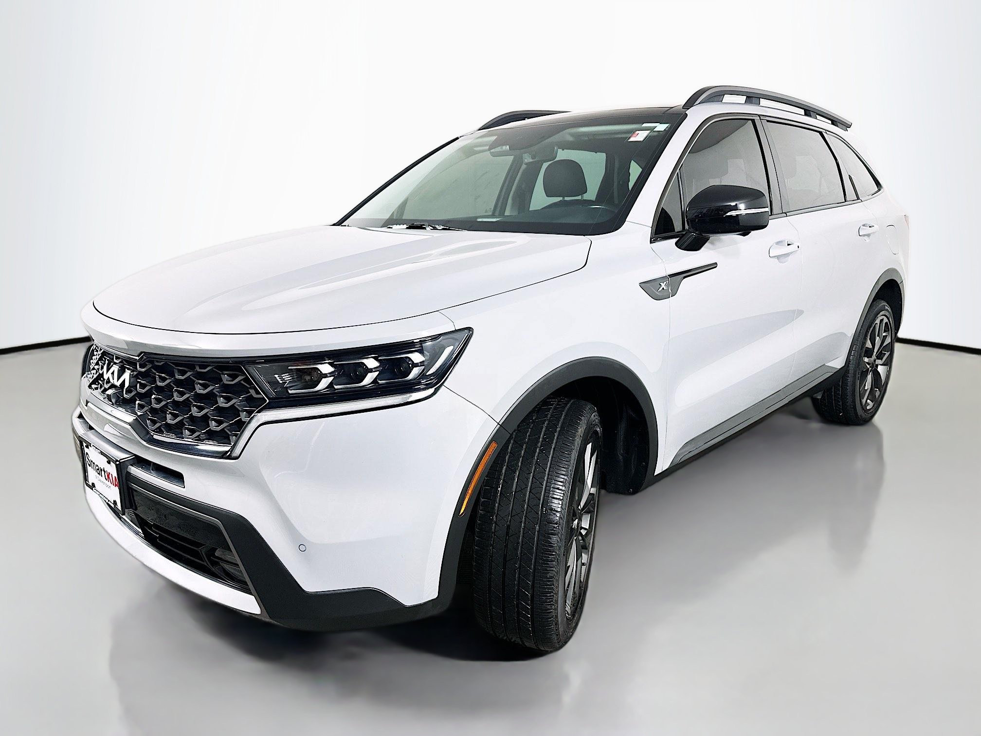 Used 2023 Kia Sorento SX AWD/4WD image 3
