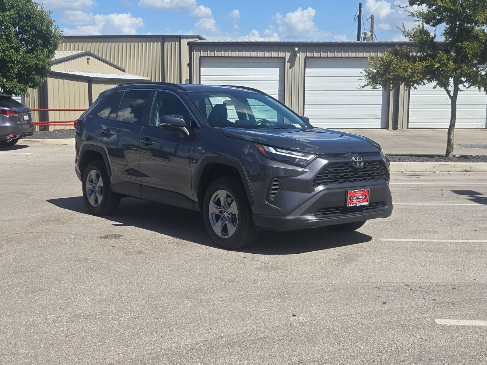 Used 2024 Toyota RAV4 XLE FWD image 7