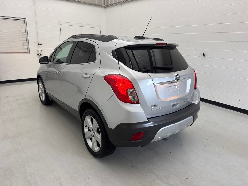 Used 2016 Buick Encore Convenience FWD image 4