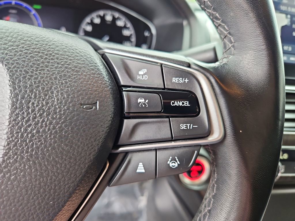 Used 2022 Honda Accord Touring image 12