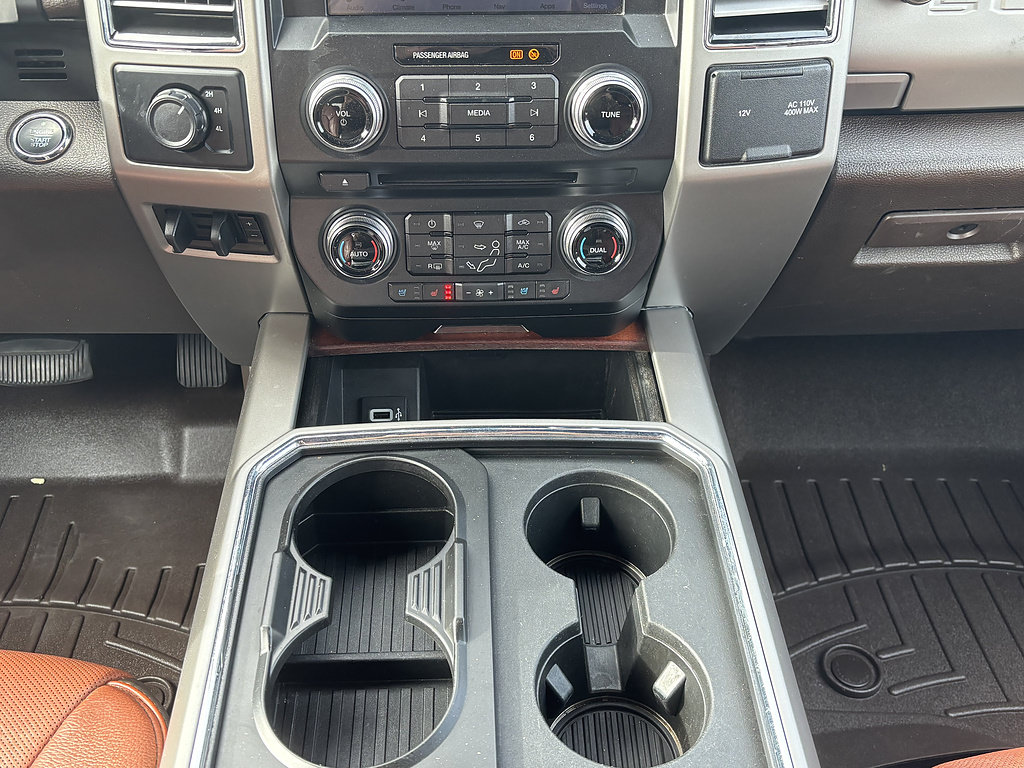 Certified 2018 Ford F350 King Ranch w/ King Ranch Ultimate Package AWD/4WD image 22