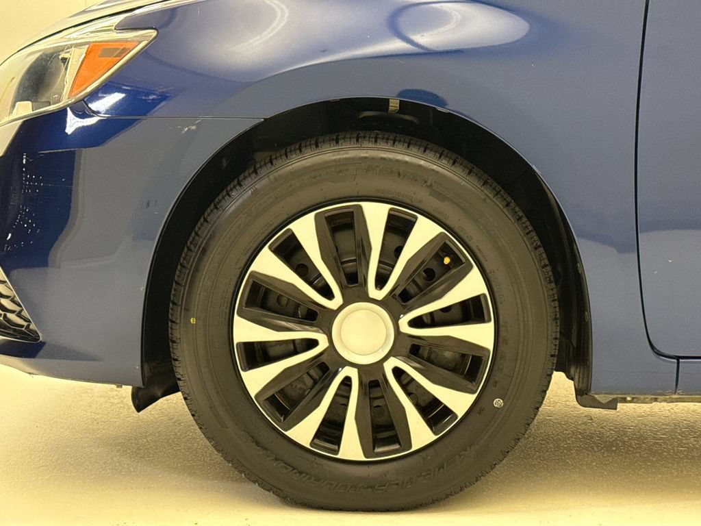 Used 2018 Nissan Sentra S FWD image 6