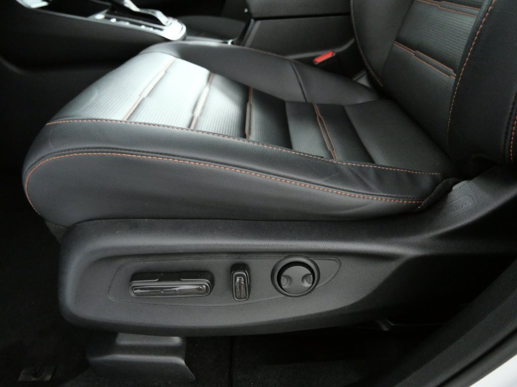 Used 2023 Honda CR-V Sport Touring image 17