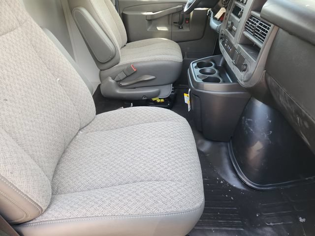 New 2025 Chevrolet Express 3500 w/ Power Convenience Package RWD image 17