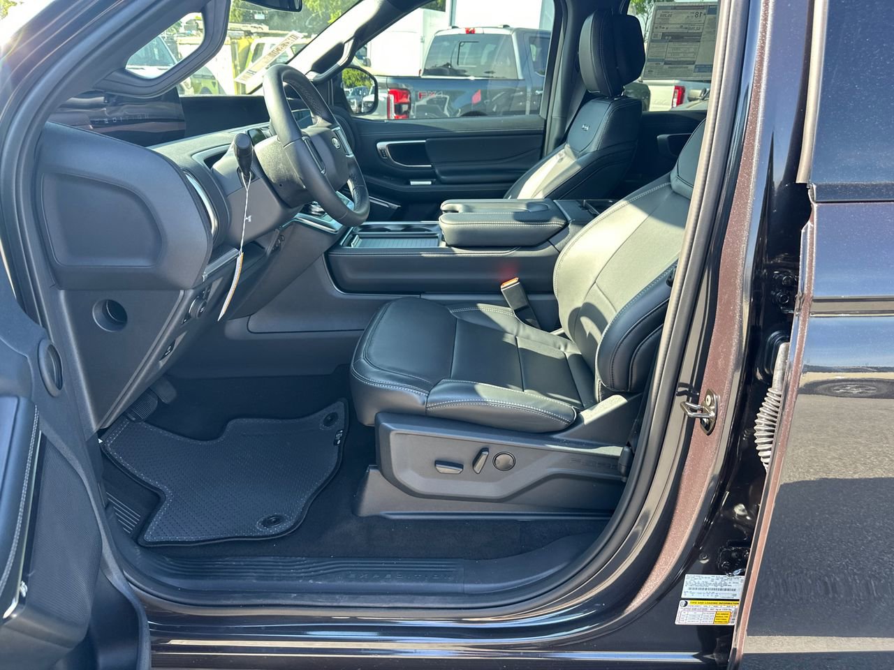 New 2026 Ford Expedition Platinum image 39