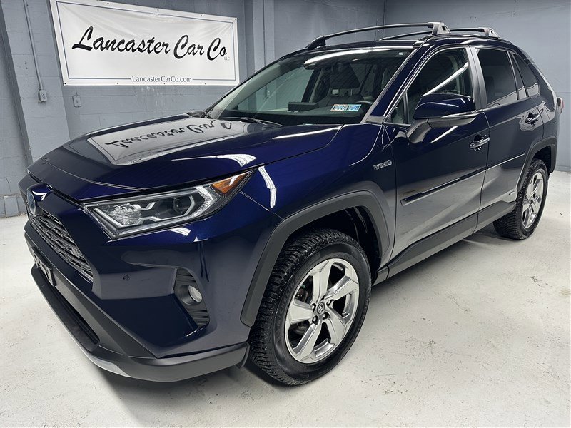 Used 2019 Toyota RAV4 Limited image 1