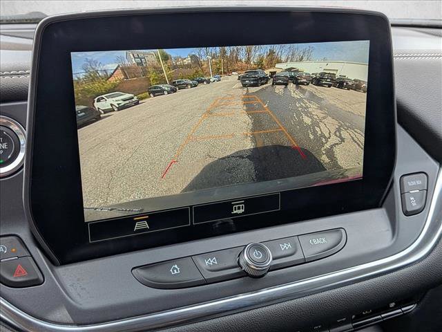Used 2025 Chevrolet Blazer LT image 14