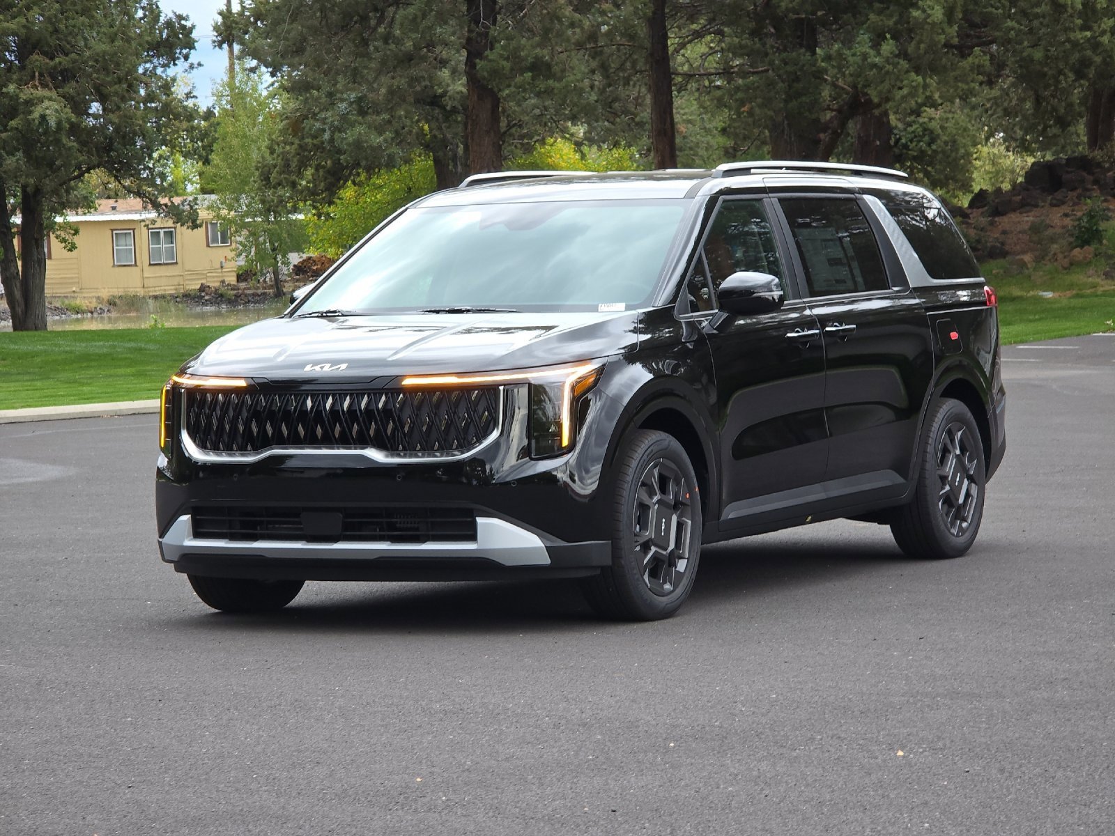 New 2026 Kia Carnival EX image 8