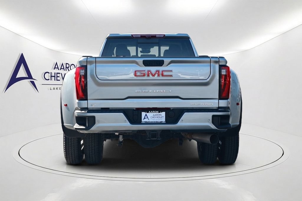 Used 2025 GMC Sierra 3500 Denali w/ Denali Reserve Package AWD/4WD image 5