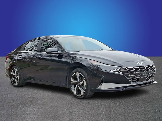 Used 2023 Hyundai Elantra Limited image 3