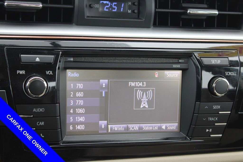 Used 2014 Toyota Corolla LE image 32