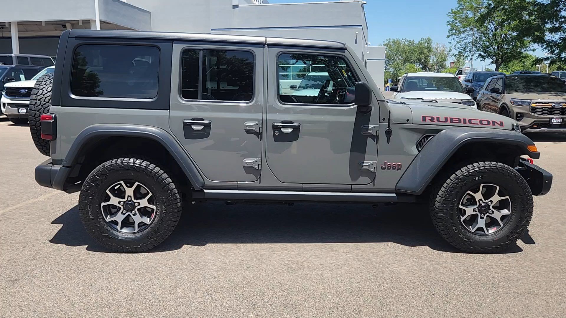 Used 2021 Jeep Wrangler Unlimited Rubicon AWD/4WD image 8