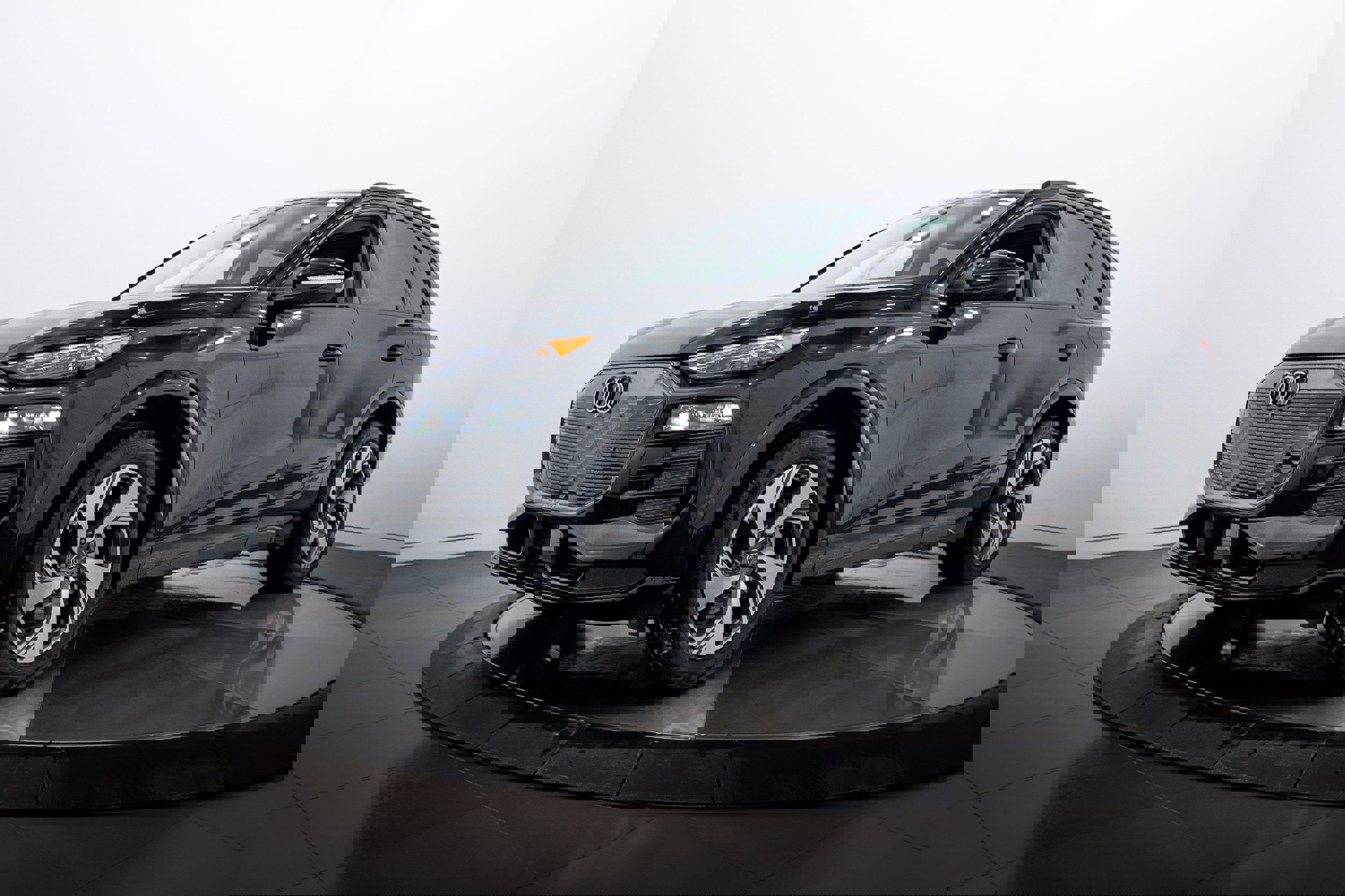 New 2025 Audi Q6 e-tron Premium Plus image 6