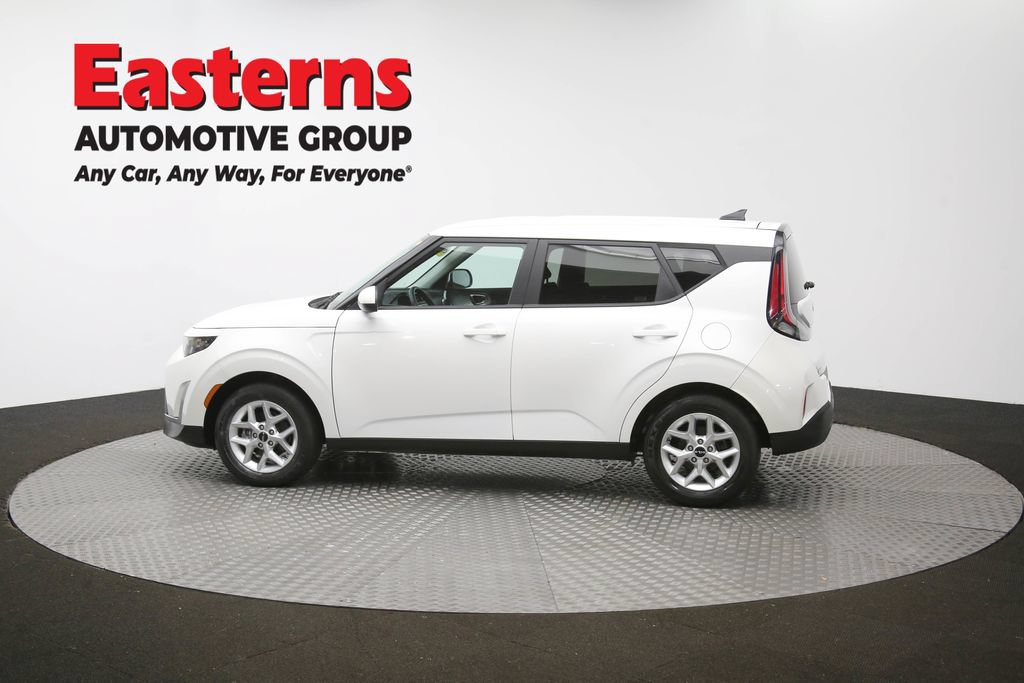 Used 2024 Kia Soul LX w/ Option Group 015 FWD image 60