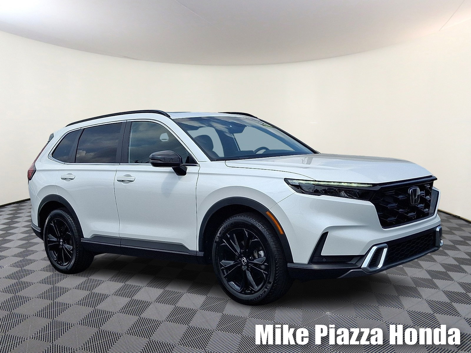 Used 2025 Honda CR-V Sport Touring image 1