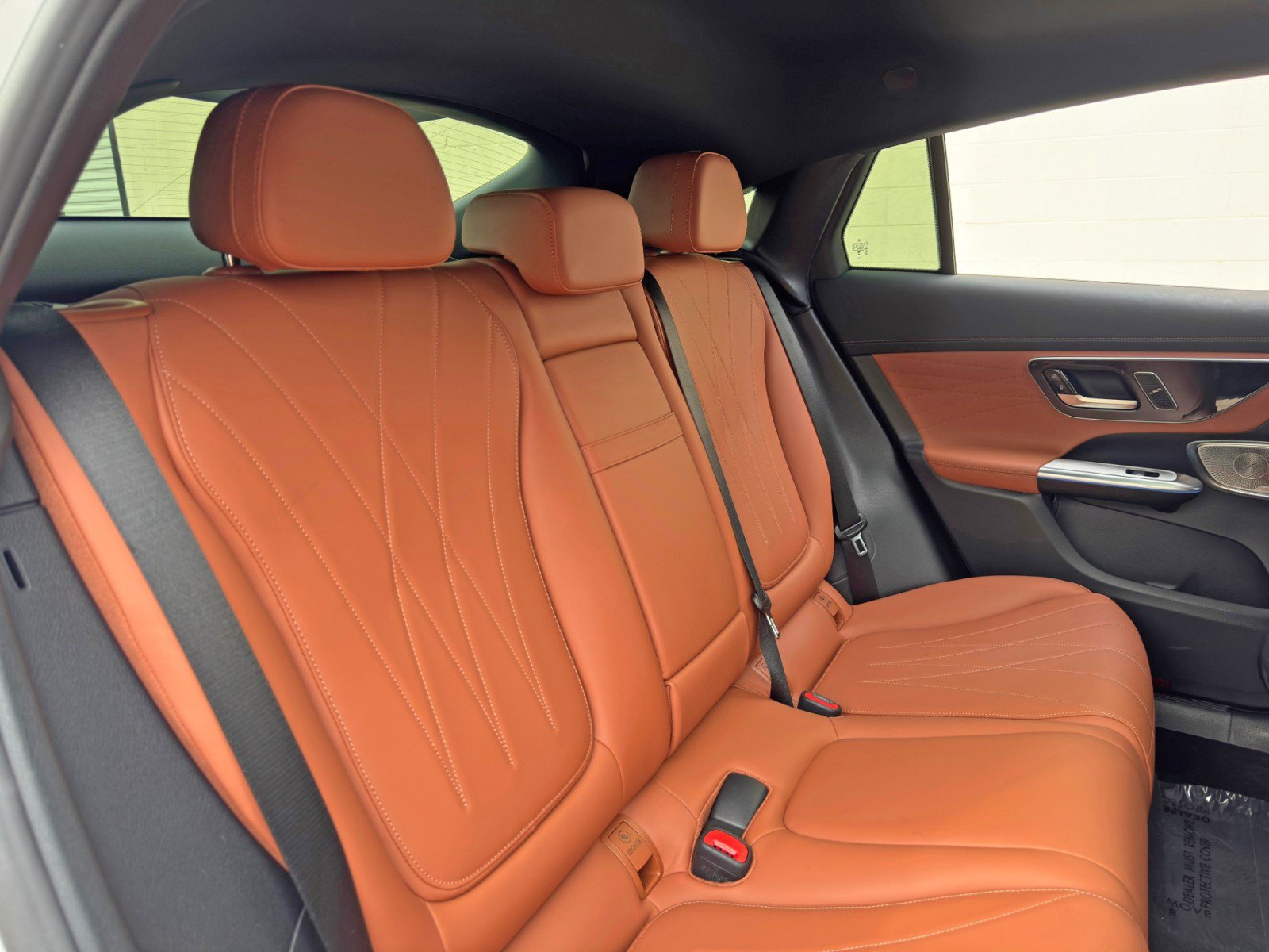 Used 2025 Mercedes-Benz GLC 63 AMG S image 44