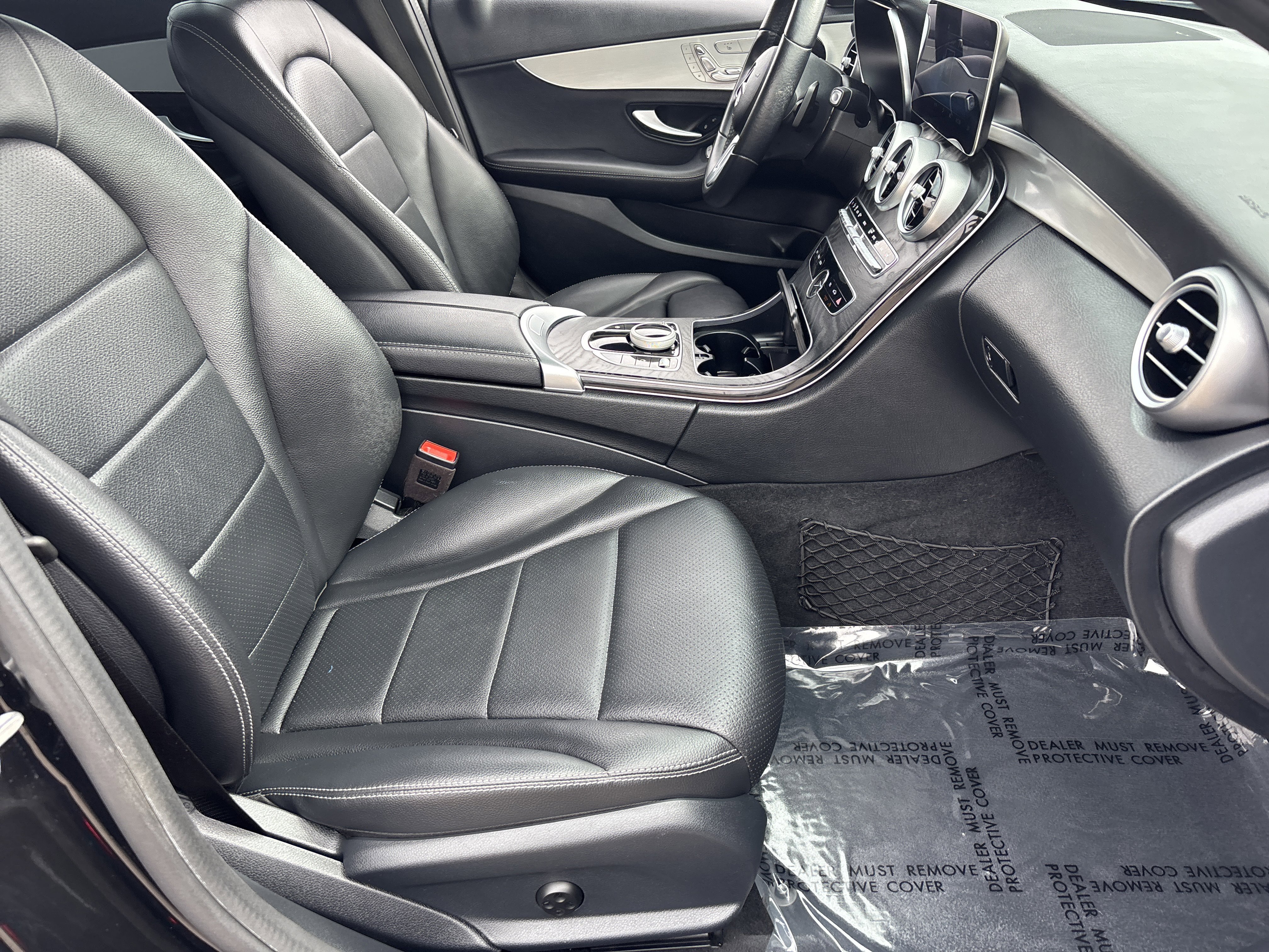 Used 2021 Mercedes-Benz C 300 Sedan image 10