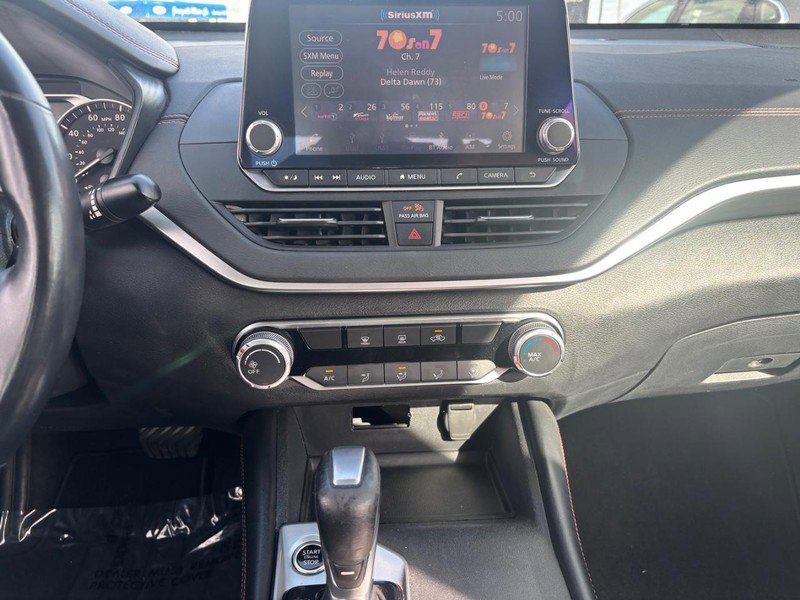 Used 2021 Nissan Altima 2.5 SR FWD image 15