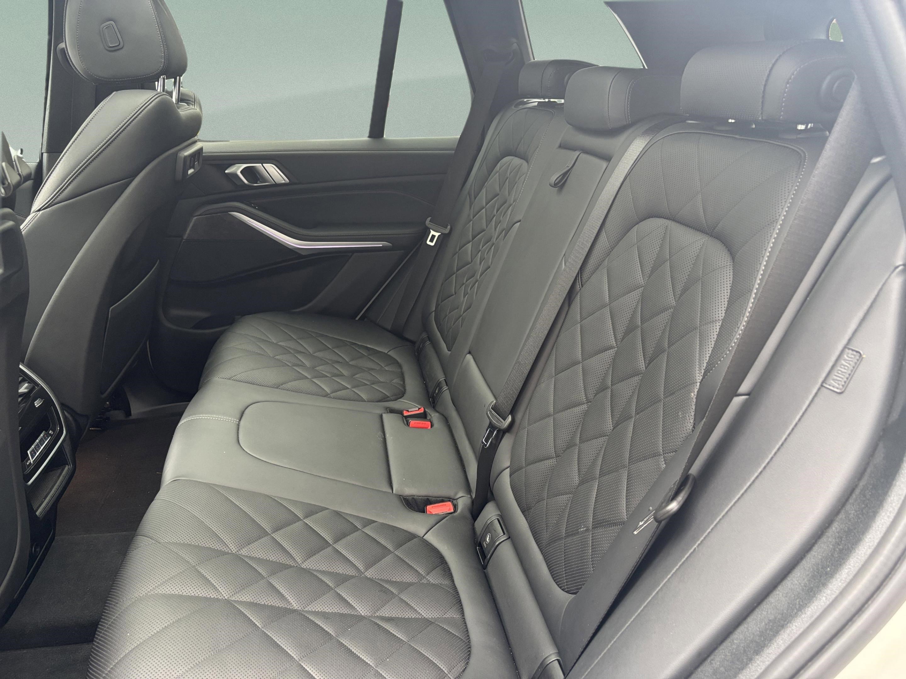 Used 2023 BMW X5 sDrive40i w/ Premium Package image 26