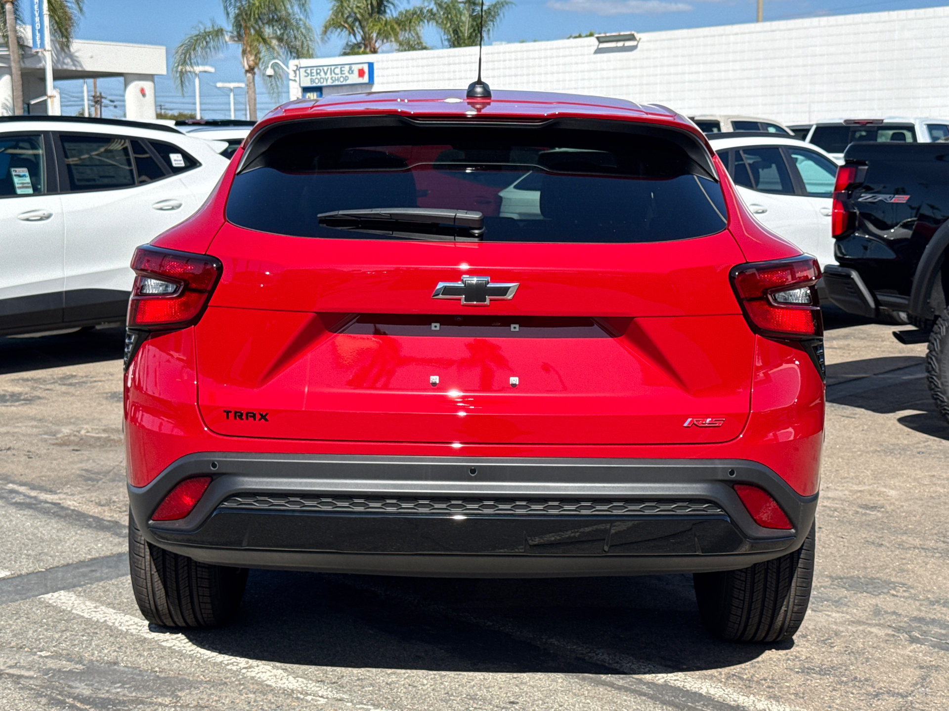 New 2026 Chevrolet Trax RS w/ Sunroof Package FWD image 9